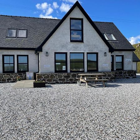 Villa The Bridge Self Catering Kilmaluag Esterno foto