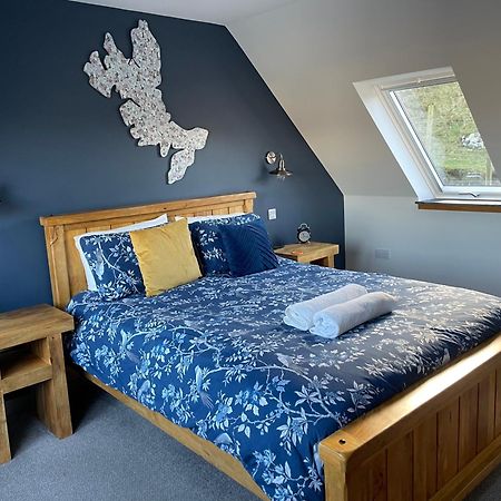 Villa The Bridge Self Catering Kilmaluag Esterno foto
