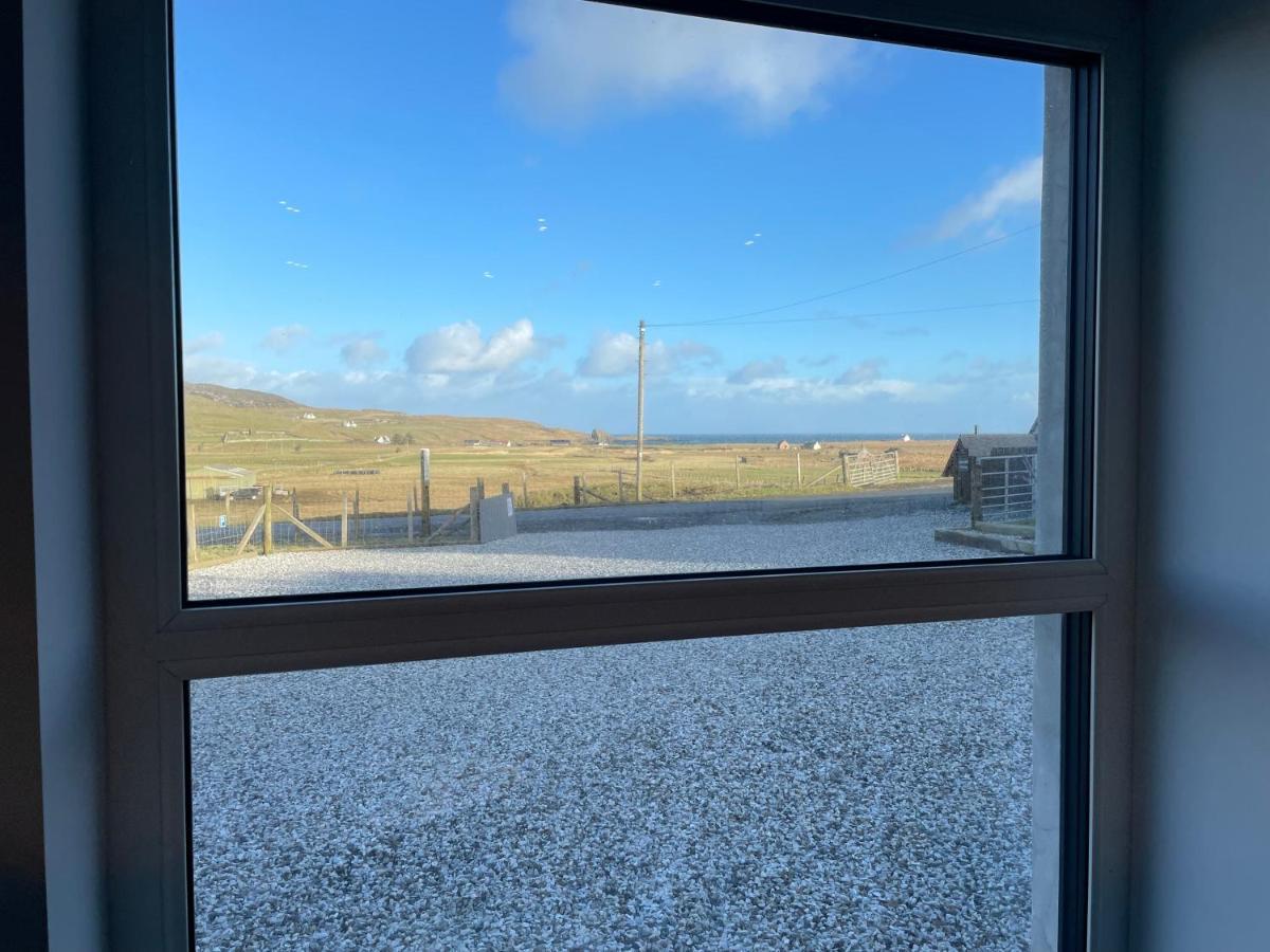 Villa The Bridge Self Catering Kilmaluag Esterno foto