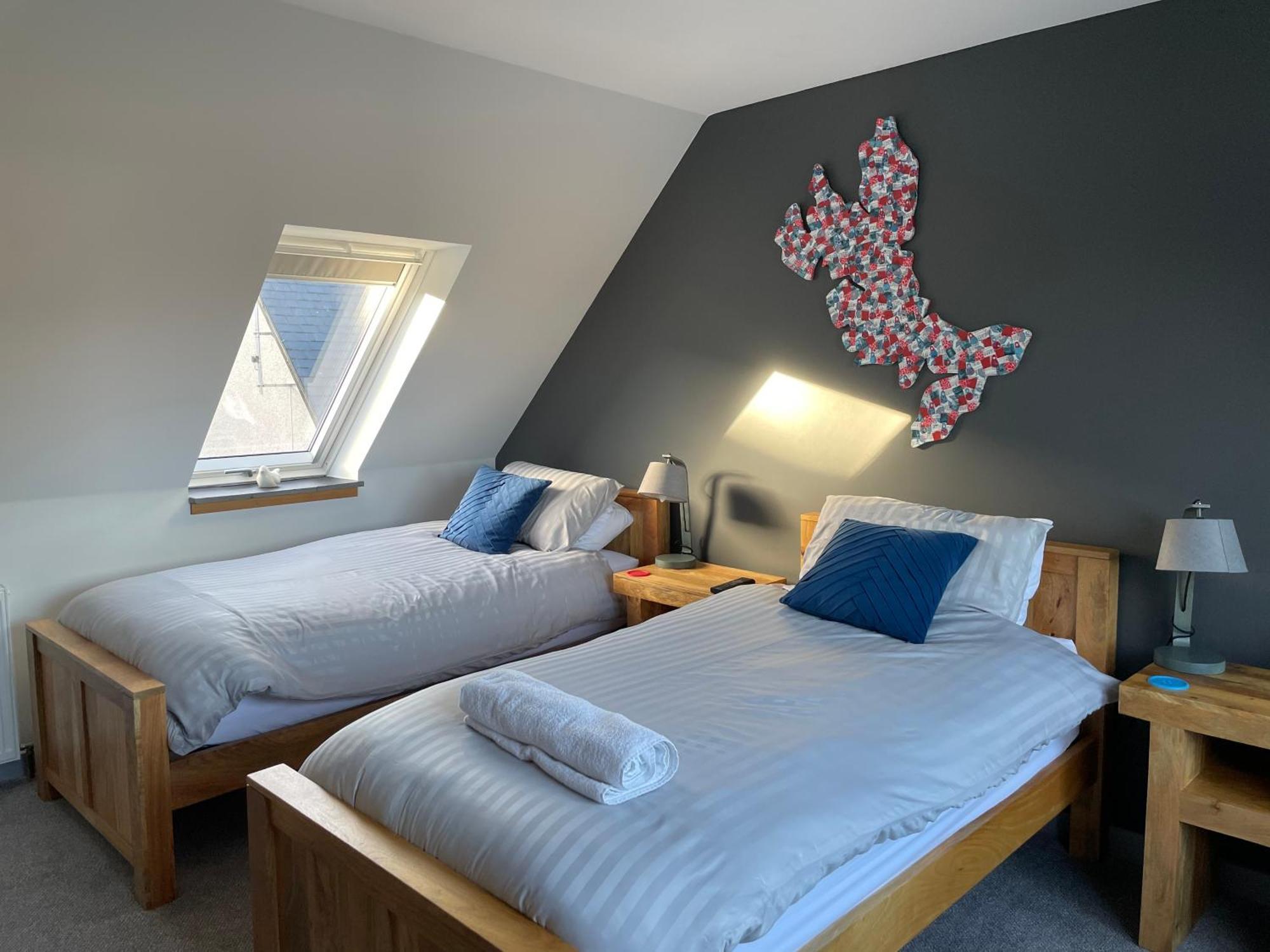 Villa The Bridge Self Catering Kilmaluag Esterno foto