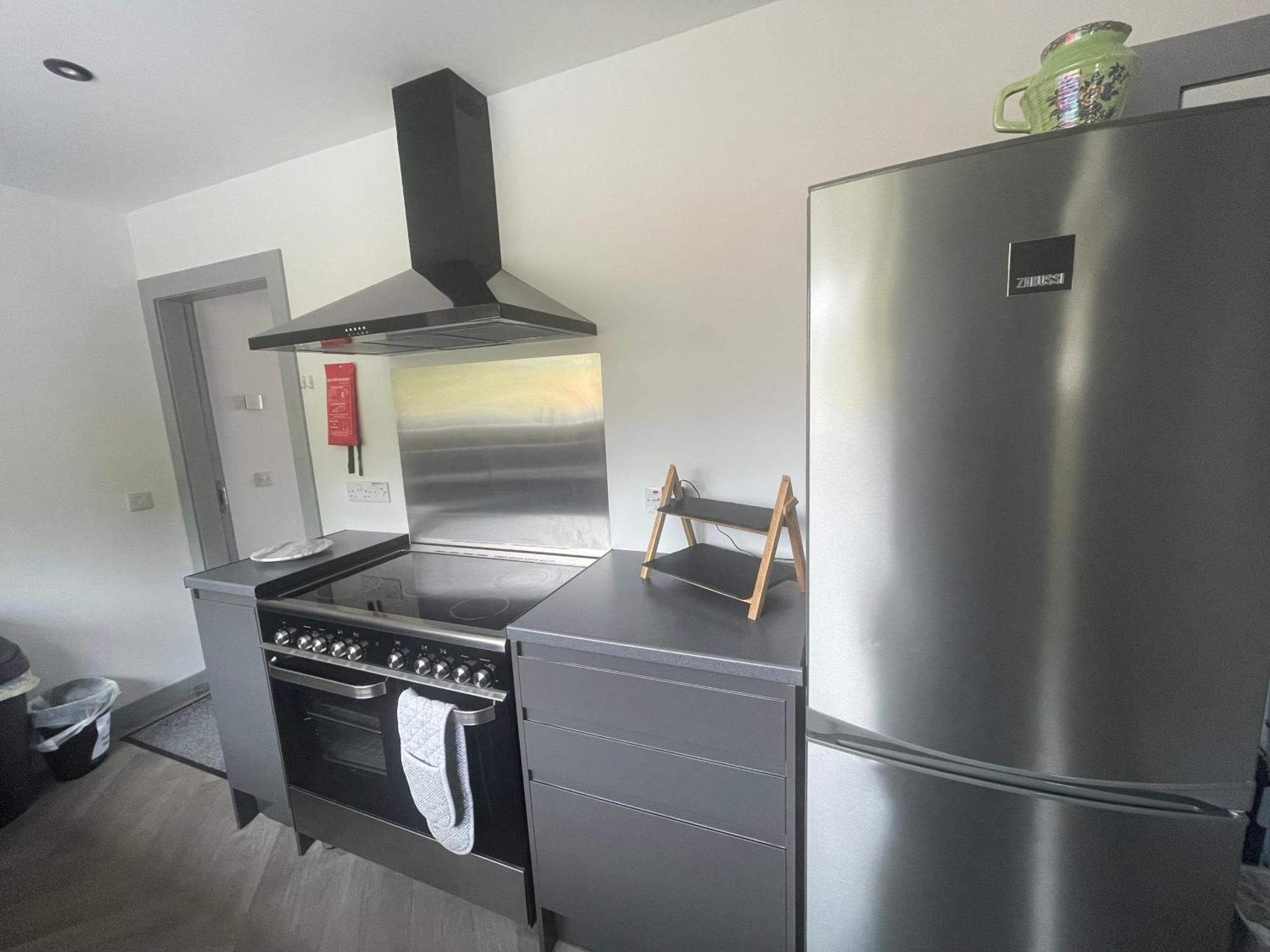 Villa The Bridge Self Catering Kilmaluag Esterno foto